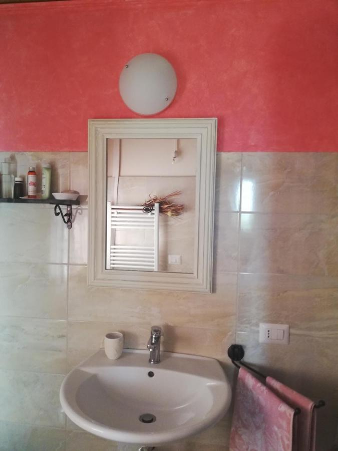 Insula -- Telti Hotel Bagian luar foto