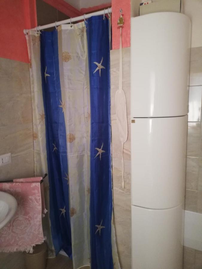 Insula -- Telti Hotel Bagian luar foto